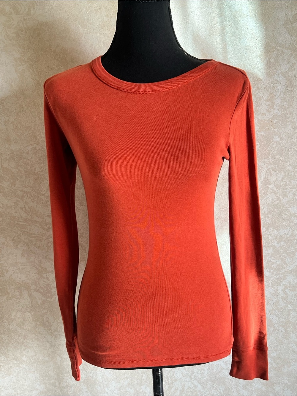 Classic Long-Sleeve Crewneck orange too